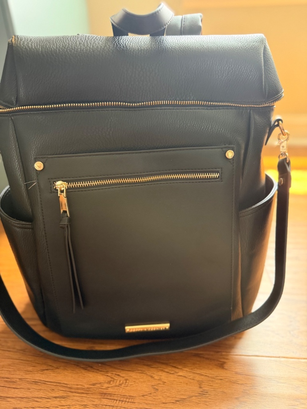 Poppy & Peonies Commuter Backpack Black - Picture 5 of 8